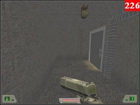 Teraz się wróć do miejsca, z którego wyjechał samochód, podniosłeś sobie kraty, więc kontynuuj swój marsz dalej - Misja 08 - Japonia | Opis przejścia Soldier of Fortune - Soldier of Fortune - poradnik do gry