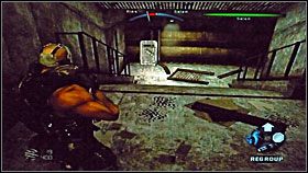 Wykończ okolicznych wrogów i zejdź po schodach znajdujących się po prawej - Afghanistan | Misje | Army of Two - Army of Two - poradnik do gry