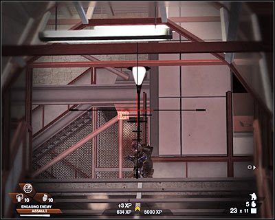 W środku idź w stronę korytarza po prawej, wysłuchując po drodze sugestii odnośnie planu ataku - Kolejka (cz.1) | Akt 4 - Centrum konferencyjne | Rainbow Six Vegas 2 - Tom Clancys Rainbow Six Vegas 2 - poradnik do gry