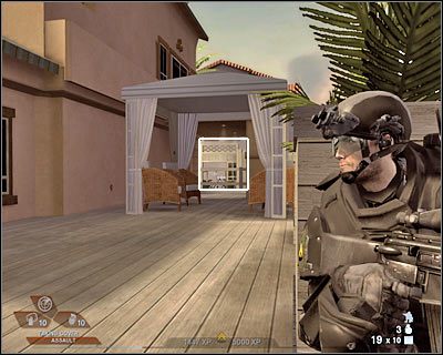 Na kolejnych przeciwników wpadniesz za rogiem - Pościg (cz.2) | Akt 3 - Centrum rekreacyjne | Rainbow Six Vegas 2 - Tom Clancys Rainbow Six Vegas 2 - poradnik do gry