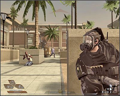 Po chwili zauważysz nadciągające posiłki - Ośrodek sportowy (cz.1) | Akt 3 - Centrum rekreacyjne | Rainbow Six Vegas 2 - Tom Clancys Rainbow Six Vegas 2 - poradnik do gry