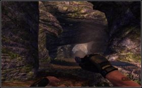 Ruszaj dalej, przejściem pod jednym z korzeni za bazą - [Rozdział] Mother Superior (cz.1) | Turok - Turok - poradnik do gry