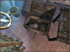 W szufladzie biurka stojącego tuż obok łóżka #1 znajdziesz Latarkę - Prolog - Opis przejścia Penumbra Przebudzenie - Penumbra: Przebudzenie - poradnik do gry