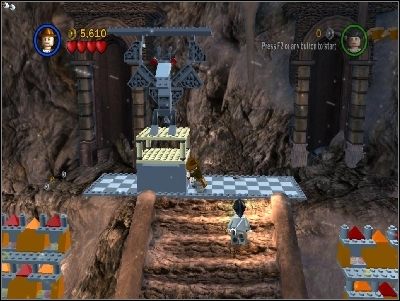 Znajdziesz się w dużej komnacie - Chapter 2 - Into the Mountains (cz.3) - Poszukiwacze Zaginionej Arki - LEGO Indiana Jones: The Original Adventures - poradnik do gry