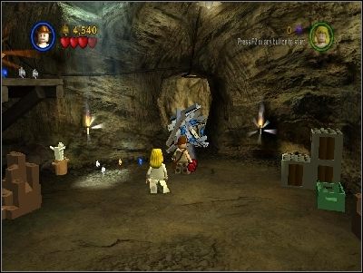 Pokonaj przeciwników i wejdź do nowo otwartego pomieszczenia - Chapter 4 - Free the Slaves (cz.2) - Świątynia Zagłady - LEGO Indiana Jones: The Original Adventures - poradnik do gry