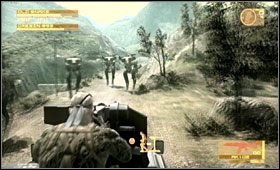 Kiedy dojedziesz do blokujących dalszą drogę wrót [A], skup się w pierwszej kolejności na strzelaniu do nich - South America - Stryker Escape | Akt drugi Metal Gear Solid 4 - Metal Gear Solid 4: Guns of the Patriots - poradnik do gry