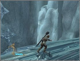 Najtrudniejszy jest ostatni, gdyż wymaga wysokiej wspinaczki, a w krytycznym momencie długiego skoku (trzymaj lewy klawisz myszki, aby Beowulf z trudem złapał oddaloną półkę) [1] - Epizod 13 | Akt II | Beowulf - Beowulf - poradnik do gry