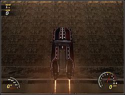 Żeby trafić w dziesiątkę, musisz przede wszystkim wystartować spod bandy, tak jak to widać na obrazku - [Tryb Carnage] Wyzwania cz. 4 | FlatOut Apokalipsa - FlatOut: Apokalipsa - poradnik do gry