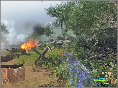 Najlepiej pozostawać przy skałach, poruszając się wśród drzew - Unieruchomienie pociągu | Misja 6 | Crysis Warhead - Crysis: Warhead - poradnik do gry