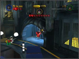 Za kratami po prawej znajdziesz Kanister (#9) - The Face-Off (cz.3) | Heros Episode 1 | LEGO Batman The Videogame - LEGO Batman: The Videogame - poradnik do gry