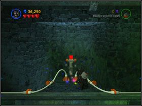 Zniszcz batarangiem zawory, a napełni się basen - Under the City (cz.2) | Heros Episode 2 | LEGO Batman The Videogame - LEGO Batman: The Videogame - poradnik do gry