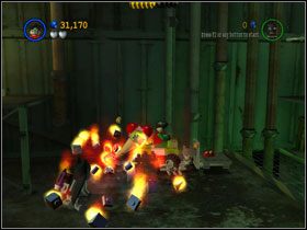 Zrzuć trzecią skrzynkę i zbuduj podnośnik - Jokers Home Turf (cz.3) | Heros Episode 3 | LEGO Batman The Videogame - LEGO Batman: The Videogame - poradnik do gry