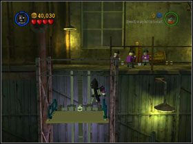 Teraz możesz spokojnie przejechać podnośnikiem na podest - Jokers Home Turf (cz.3) | Heros Episode 3 | LEGO Batman The Videogame - LEGO Batman: The Videogame - poradnik do gry