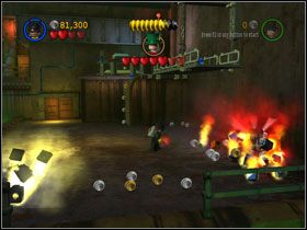 Free Play: Po prawej stronie znajdziesz srebrne butle - wysadź je, a znajdziesz ostatni Kanister (#10) - Jokers Home Turf (cz.4) | Heros Episode 3 | LEGO Batman The Videogame - LEGO Batman: The Videogame - poradnik do gry