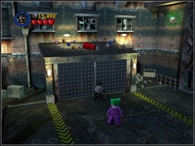 Za zniszczenie trzech czerwonych butli dostaniesz Kanister (#1) - Rocking the Dock (cz.1) | Villiant Episode 5 | LEGO Batman The Videogame - LEGO Batman: The Videogame - poradnik do gry