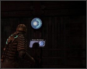 Po dotarciu na znajome nam miejsce idziemy do stanowiska ochrony, tam korzystamy ze Stacji zapisu i Magazynu - Zgubne oddanie (cz.1) | Rozdział 05 | Solucja Dead Space - Dead Space - poradnik do gry