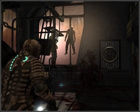 Przez szybę chłodni widzimy płaszczki przemieniające martwe ciała w potwory - Martwa przestrzeń (cz.1) | Rozdział 12 | Solucja Dead Space - Dead Space - poradnik do gry