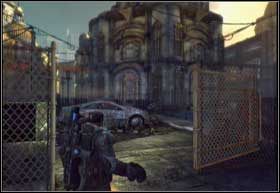 Tuż po tym, jak zobaczycie Parszywca, będziesz musiał nauczyć się przeskakiwać przez przeszkody - Witamy w Delcie | Ostrze włóczni | Gears of War 2 - Gears of War 2 - poradnik do gry