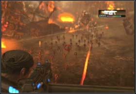 Otrzymasz polecenie znalezienia wejścia do jaskini, a przez okna zobaczysz hordę atakujących Locustów - Cienka linia | Decydujące starcie | Gears of War 2 - Gears of War 2 - poradnik do gry
