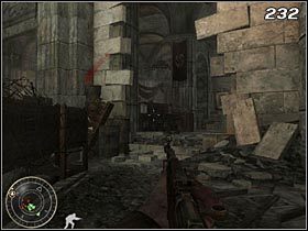 Aby dostać się na piętro musisz skorzystać ze schodów - Upadek | Punkt przełamania Call of Duty World at War - Call of Duty: World at War - poradnik do gry