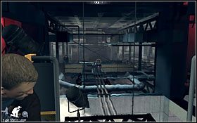 Trzecia fala przeciwników i rury, które wymagają zabawy w utrzymywanie równowagi - Etap VIII - Science Center Interior (cz.1) | Quantum of Solace - Quantum of Solace - poradnik do gry