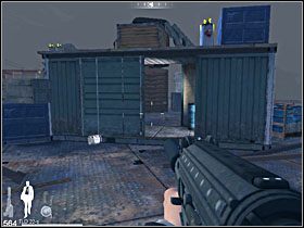 Następnie skieruj się na w dalszą drogę, przechodząc przez otwarty kontener - Etap XIII - Barge (cz.2) | Quantum of Solace - Quantum of Solace - poradnik do gry