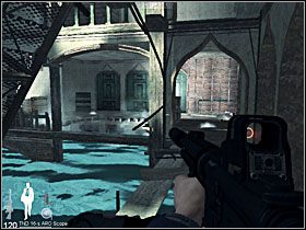 Idąc wzdłuż wody, po chwili odbij bardziej ku centrum budynku i skieruj się - Etap XIV - Venice (cz.3) | Quantum of Solace - Quantum of Solace - poradnik do gry