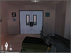 Po tym, jak wszyscy zginą, podejdź do drzwi na przeciwko miejsca, z którego tu trafiłeś i uruchom elektroniczny zamek - Etap XV - Eco Hotel (cz.3) | Quantum of Solace - Quantum of Solace - poradnik do gry