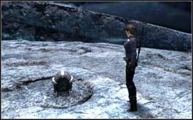 Na samym dole już nie unikniesz potyczki, po której odszukaj leżący obok wieży kamień - Jan Mayen Island - Gate of the Dead | Solucja Tomb Raider Underworld - Tomb Raider: Underworld - poradnik do gry