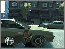 Znajdując się pobliżu pionowej powierzchni i wcisnąwszy Q -Niko zaczai się za nią - Krycie się za zasłonami | Podstawy | Grand Theft Auto IV - Grand Theft Auto IV - poradnik do gry