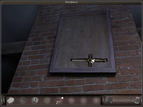 Kiedy problem ochroniarza zostaje rozwiązany, agentka ponownie wchodzi do kamienicy i gramoli się na górę - Mieszkanie Jacka Dupree #3 | Francja, Paryż | Art of Murder Klątwa Lalkarza - Art of Murder: Klątwa Lalkarza - poradnik do gry