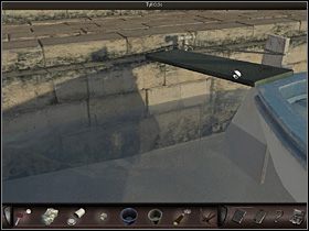 4 - Brama; mur; budka telefoniczna; przystań | Francja, Marsylia - Art of Murder: Klątwa Lalkarza - poradnik do gry