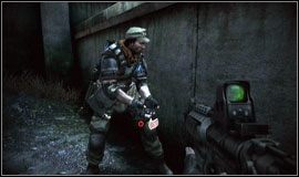 Na plaży zajmij pozycję za jedną z betonowych barier i obrzucaj granatami wychodzących z transporterów Helghastów - Rzeka Korynt | Misje Killzone 2 - Killzone 2 - poradnik do gry