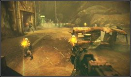 Kiedy znajdziesz się w pobliżu reszty oddziału okaże się, że został on pojmany przez Helghastów i jest prowadzony na stacje kolejową - Osada Suljeva | Misje Killzone 2 - Killzone 2 - poradnik do gry