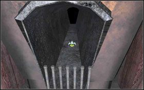 W środku, nim wejdziesz po drabinie, przyglądnij się dokładnie symbolom, które znajdziesz na ścianie #1 , #2 - Rozdział II - Dragast (cz.3) | Opis przejścia Aura Fate of the Ages - Aura: Fate of the Ages - poradnik do gry