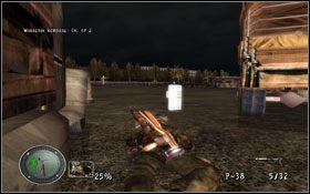 Korzystamy z powstałego zamieszania i pozbywamy się strzelca na dachu zachodniej części budynku [1] - [Opis przejścia] Reichstag | Sniper Elite Berlin 1945 - Sniper Elite: Berlin 1945 - poradnik do gry