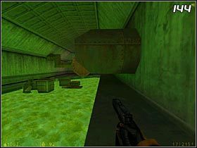 Rozpędź wagon i kieruj się naprzód, taranując przebywające w tunelu potwory - [Opis przejścia Half-Life] Blast Pit - cz. 1 - Half-Life - poradnik do gry