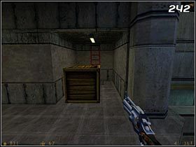 Zanim ruszysz w dalszą drogę, przesuń pojazd odrobinę do przodu i spójrz w prawo [#242] - [Opis przejścia Half-Life] On a Rail - cz. 1 - Half-Life - poradnik do gry