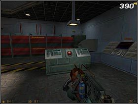 Wróć się do głównego holu, omiń pokój oznaczony tabliczką Primary Laser i odwiedź pozostałe pomieszczenia znajdujące się na pierwszym piętrze - [Opis przejścia Half-Life] Questionable Ethics - cz. 2 - Half-Life - poradnik do gry