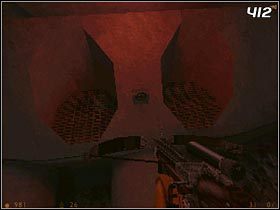 Zanurkuj głęboko i zacznij odkręcać zawór [#412] zlokalizowany pomiędzy dwoma turbinami - [Opis przejścia Half-Life] Surface Tension - cz. 1 - Half-Life - poradnik do gry
