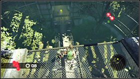 Przejdź po jeszcze jednej rampie, a docelowo znajdziesz się w hali, która jest pilnowana przez dwa Biomechy z działkami - Rozdział 2 - Ascension City Garden | Akt 2 Bionic Commando - Bionic Commando - poradnik do gry