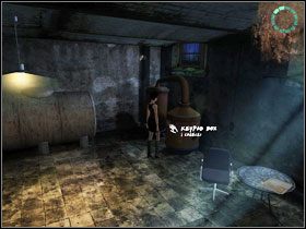 Nad stertą opon znajdziemy przełącznik którym otworzymy okna po jednej stronie piwnicy #1 - Rozdział X - McPherson (cz.1) | Opis Przejścia | Still Life 2 - Still Life 2 - poradnik do gry