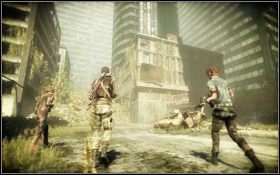 Jeśli sytuacja stanie się patowa i nie będziesz w stanie z góry zniszczyć wrogów, to wróć na dół, przejdź przez wąski korytarz na którym znalazłeś strzelbę i karabin i ukryj się za przeszkodą znajdującą się za białym autem - Rozdział 4 - Widoki (cz.3) | Opis przejścia | Terminator Ocalenie - Terminator: Ocalenie - poradnik do gry