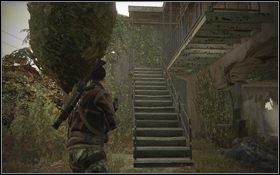 Wejdź na parter i podnieś leżący na ziemi ładunek wybuchowy oraz znajdujące się na stole granaty [1] - Rozdział 6 - W dziczy (cz.1) | Opis przejścia | Terminator Ocalenie - Terminator: Ocalenie - poradnik do gry