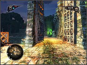 Po walce otwórz wrota korzystając z pokrętła po prawej - Everlight Facility | Zadania główne w Overlord II - Overlord II - poradnik do gry