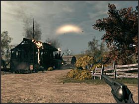 Kolejna okazja zaczai się dosłownie parę metrów dalej, gdy na pobliskim wzgórzu pojawią się trzej wrogowie - zabij ich korzystając z trybu koncentracji (powinien być naładowany), a następnie udaj się w kierunku płonącej farmy (nie opuszczając głównego traktu) - Opis przejścia (1) | Rozdział II | Call of Juarez Więzy Krwi - Call of Juarez: Więzy Krwi - poradnik do gry