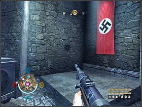 Generator odnajdziesz na drugim końcu dziedzińca, za ścianą - Etap 16 - Zamek | Opis przejścia Wolfenstein - Wolfenstein - poradnik do gry