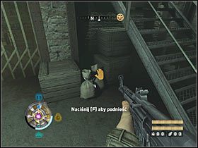 Sekrety 2 & 3: Pod schodami, do których dotrzesz po uwolnieniu pierwszego sojusznika - Etap 12 - Złoto | Sekrety Wolfenstein - Wolfenstein - poradnik do gry