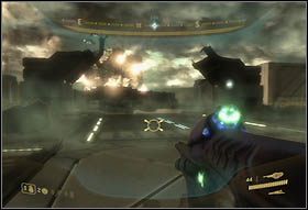 Za bramą napotkasz kilku wrogów - Mombasa Streets 3 | Opis przejścia | Halo 3 ODST - Halo 3: ODST - poradnik do gry