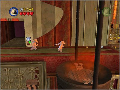 Otwórz drzwi widoczne na screenie, a gdy będziesz już w środku przeskocz po platformach w prawą stronę - Chapter 3 - Droid Factory - Free Play - Episode 2 - LEGO Star Wars: The Complete Saga - poradnik do gry